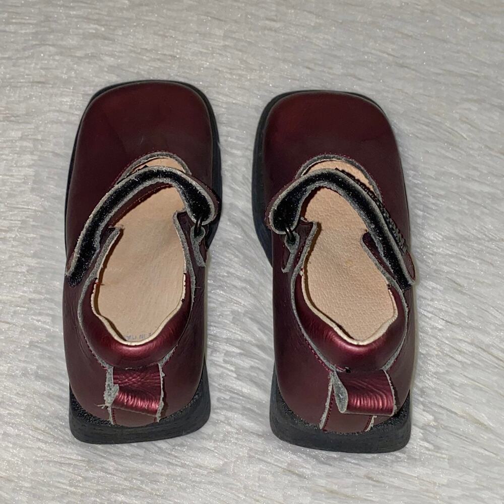 Love Moschino Burgundy Girls Sz 4 Mary Jane Leather Rubber Logo Shoes - Picture 7 of 13